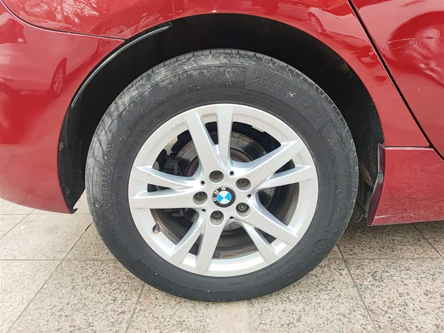 BMW 2 Series Tourer (Imported) 2015 #27 BMW 2 Series Tourer (Imported) 2015 car image #27