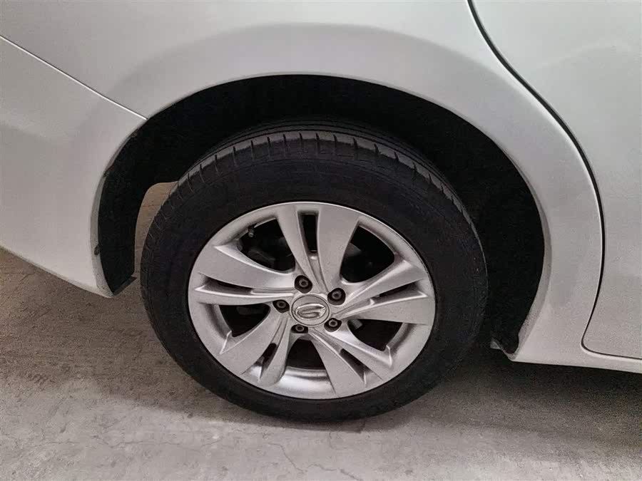 GAC Trumpchi GA3 2014 car image #27