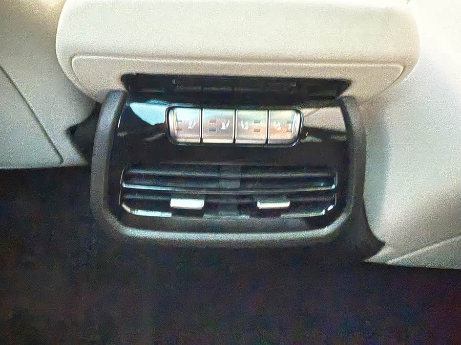 Denza N7 2024 car image #27