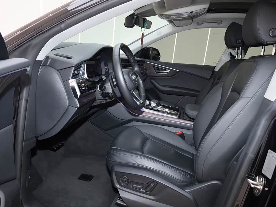 Audi Q8 2021 #27 Audi Q8 2021 car image #27