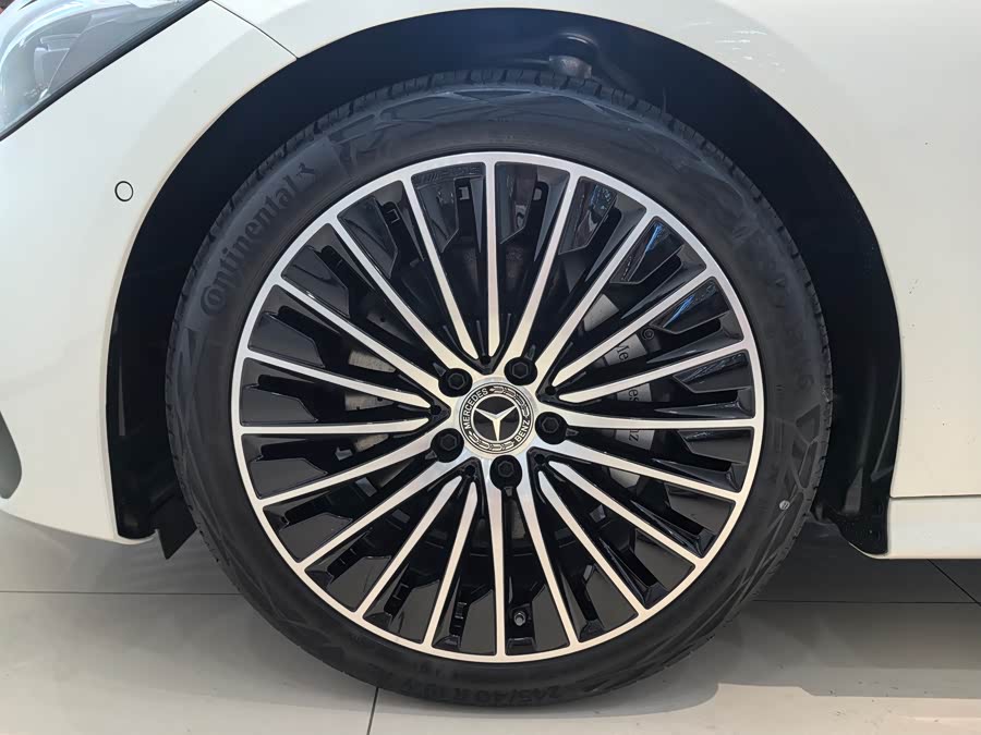 Mercedes-Benz CLE Class car image #27