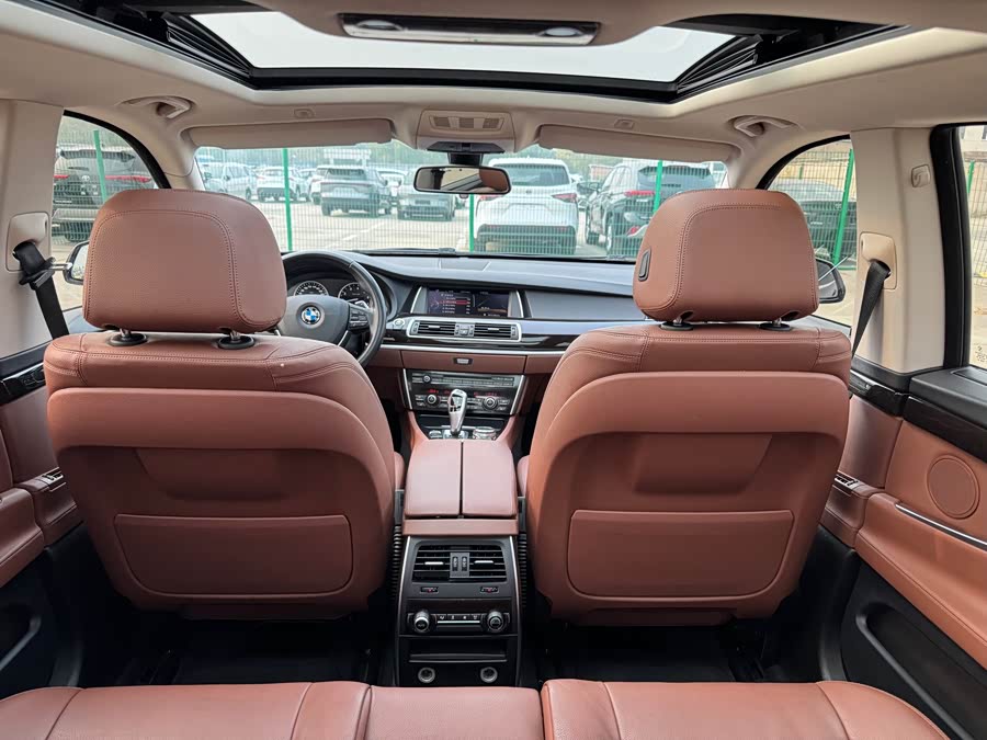 BMW 5 Series GT 2016 #27 BMW 5 Series GT 2016 immagine di auto #27