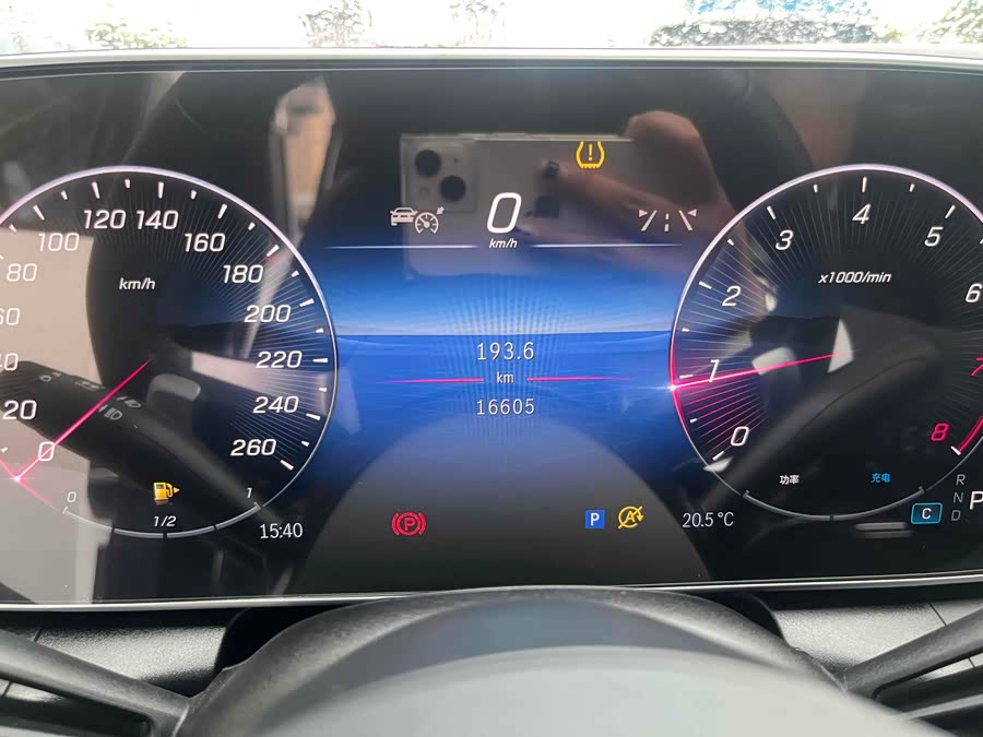 Mercedes-Benz GLC Coupe 2024 #27 Mercedes-Benz GLC Coupe 2024 car image #27