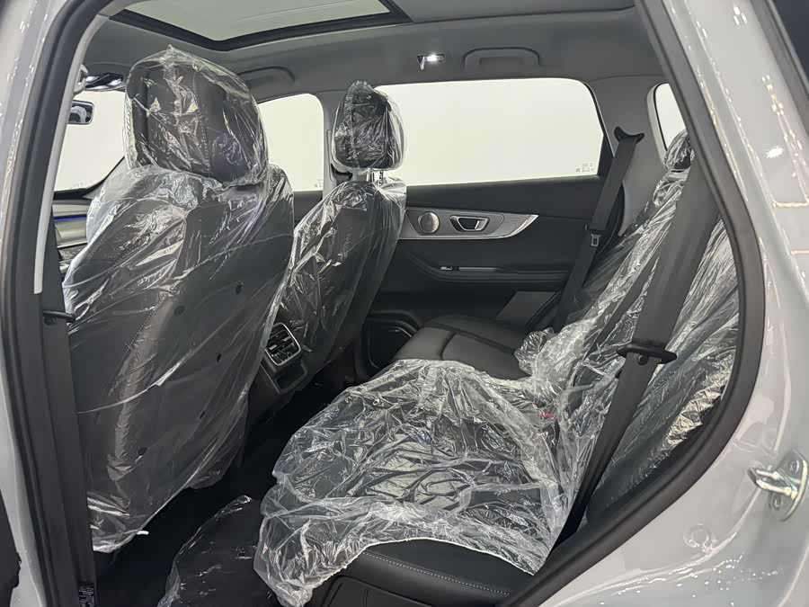 Chery Tiggo 8 PRO New Energy 2025 car image #27