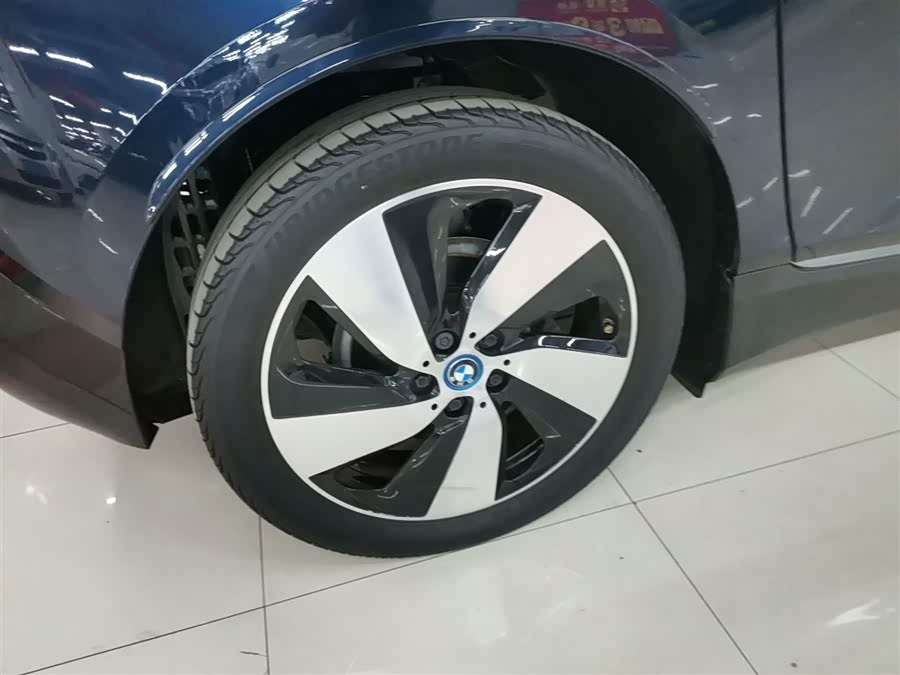 BMW i3 (Imported) 2018 صورة سيارة #27