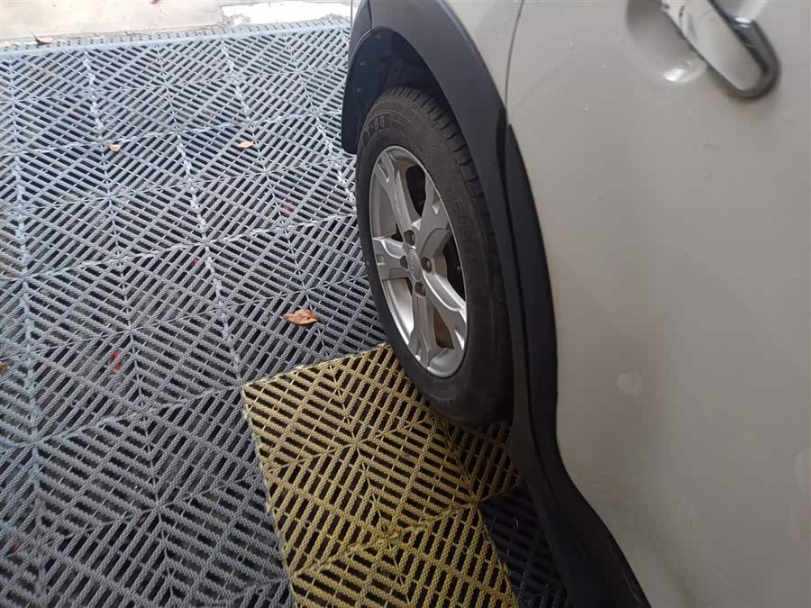 Haval H1 2016 изображение автомобиля #27