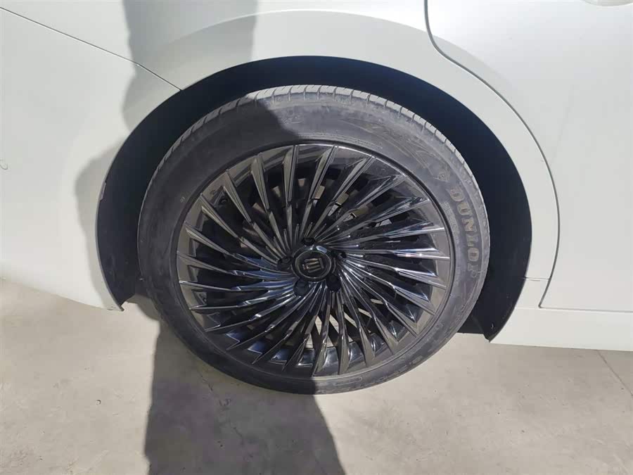 Toyota Crown 2024 immagine di auto #27