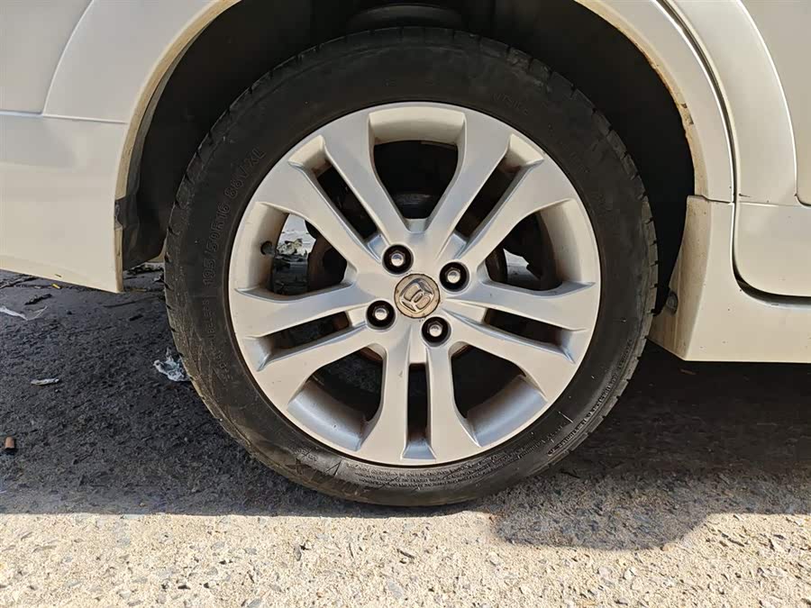 Suzuki Liana A6 2015 immagine di auto #27