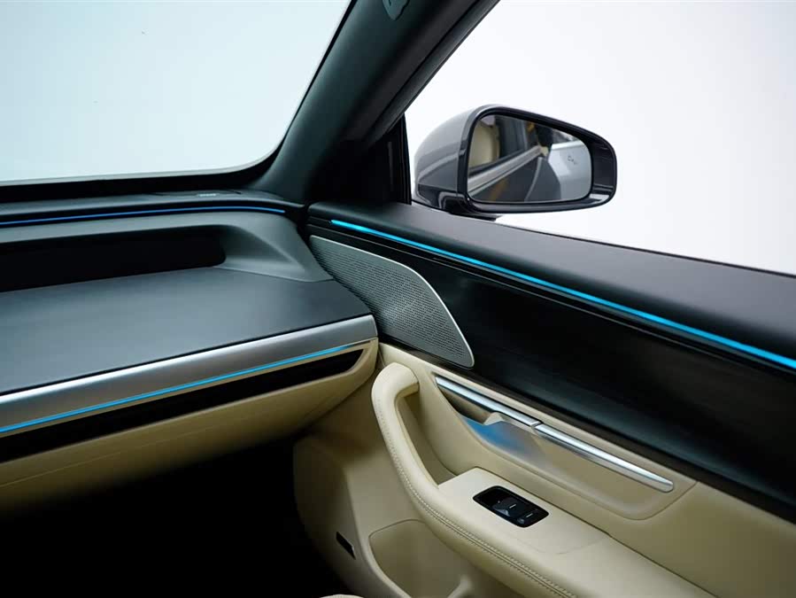 小鹏 小鹏P7 2021 汽车图片 #27