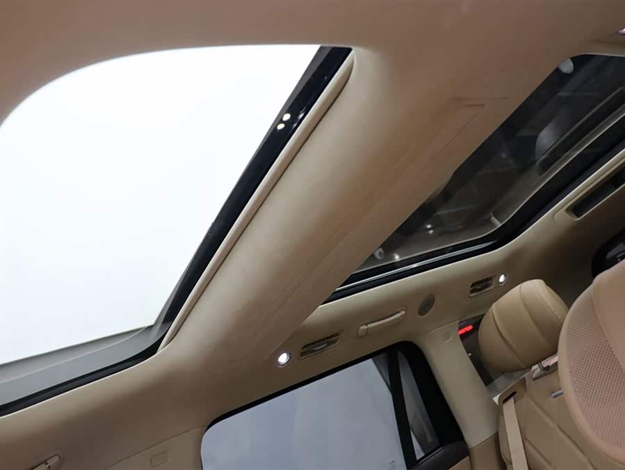2025 car image #27