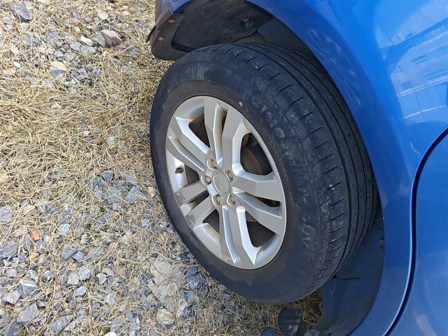 GEELY GX7 2014 immagine di auto #27