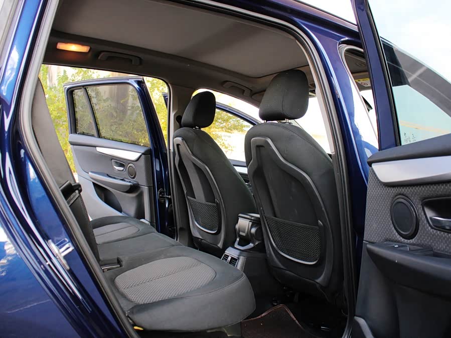 BMW 2 Series Gran Tourer 2017 صورة سيارة #27