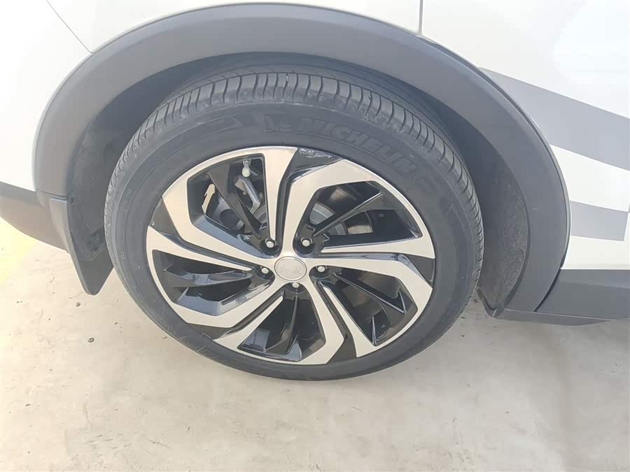 HongQi E-HS3 2020 car image #27