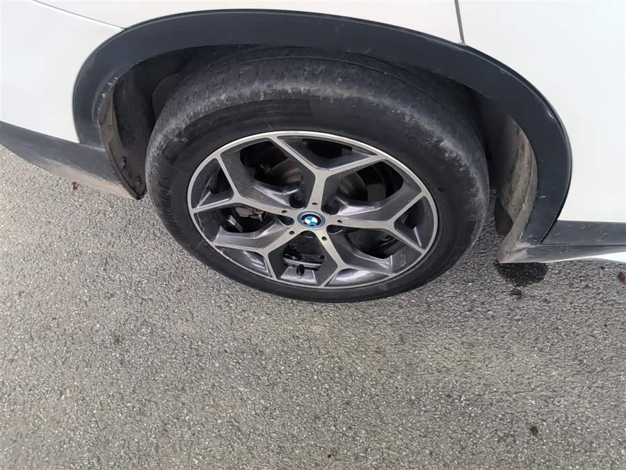 BMW X1 New Energy 2018 immagine di auto #27