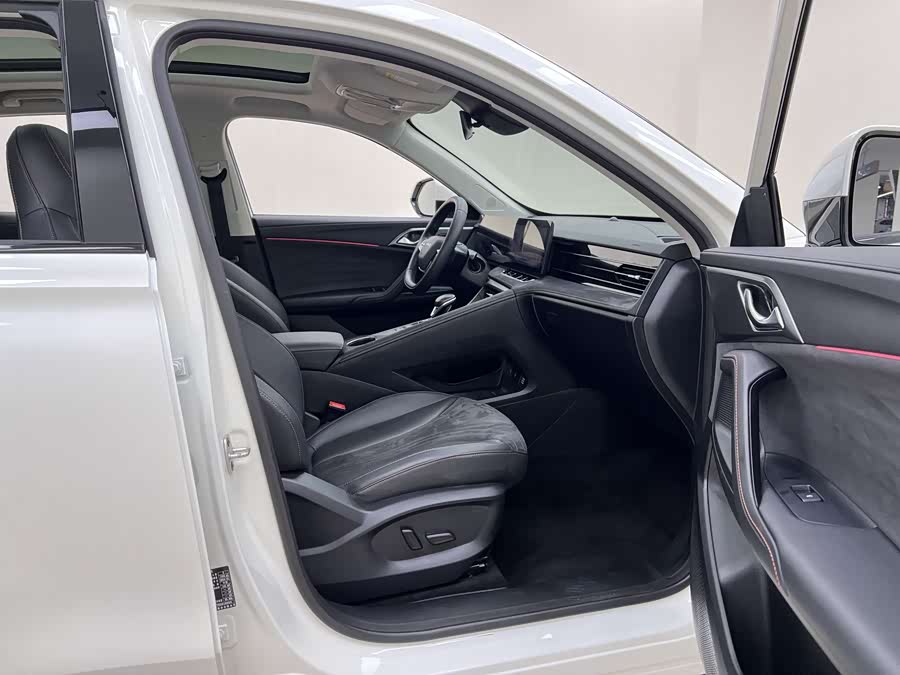 Roewe D5X DMH 2024 car image #27