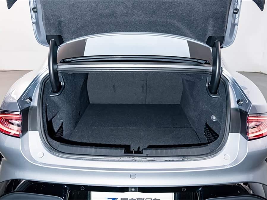 小米汽车 小米SU7 Ultra 2025 汽车图片 #27