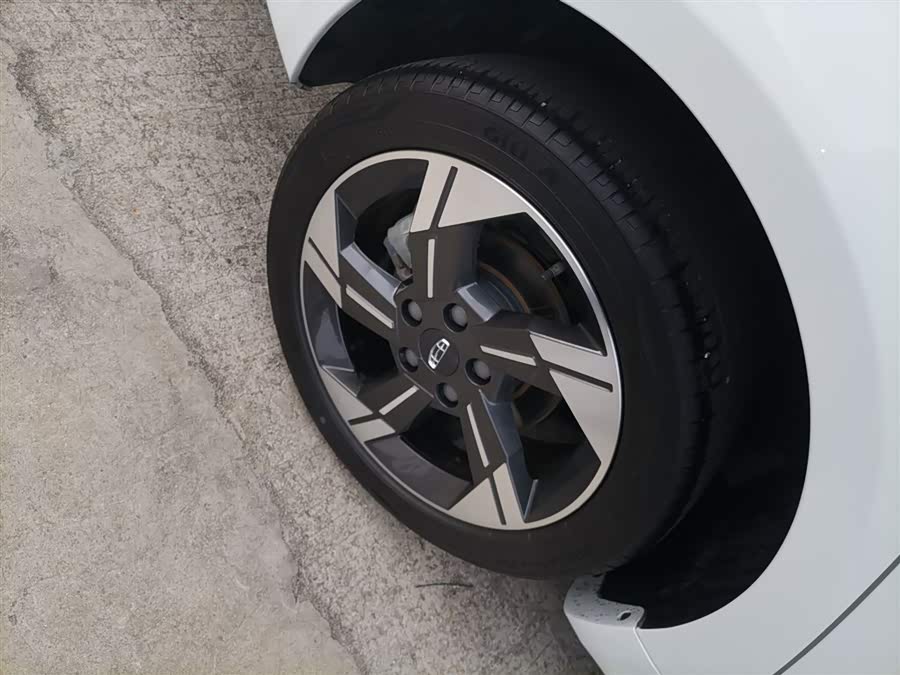 GEELY Emgrand L HiP 2023 #27 GEELY Emgrand L HiP 2023 car image #27