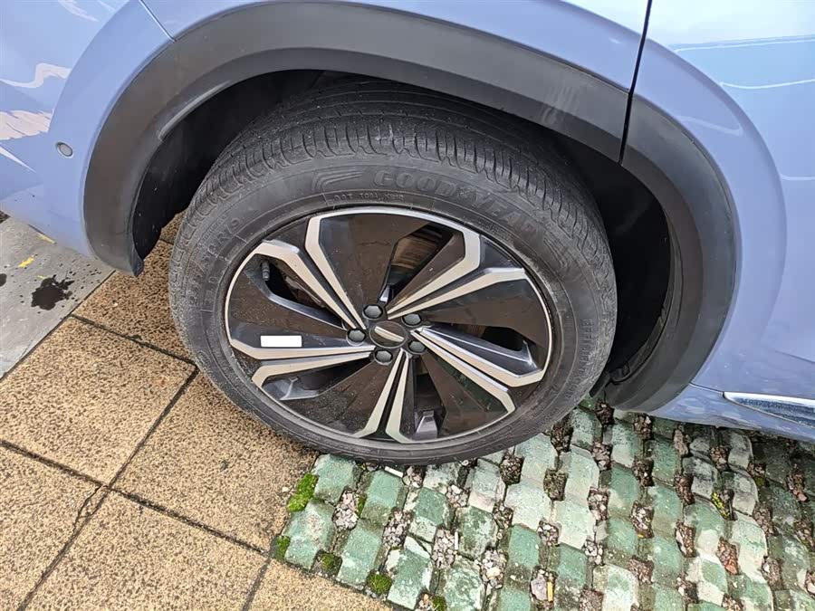 GEELY Monjaro EREV 2022 car image #27