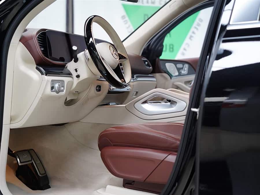 Mercedes-Benz Maybach GLS 2024 #27 Mercedes-Benz Maybach GLS 2024 car image #27