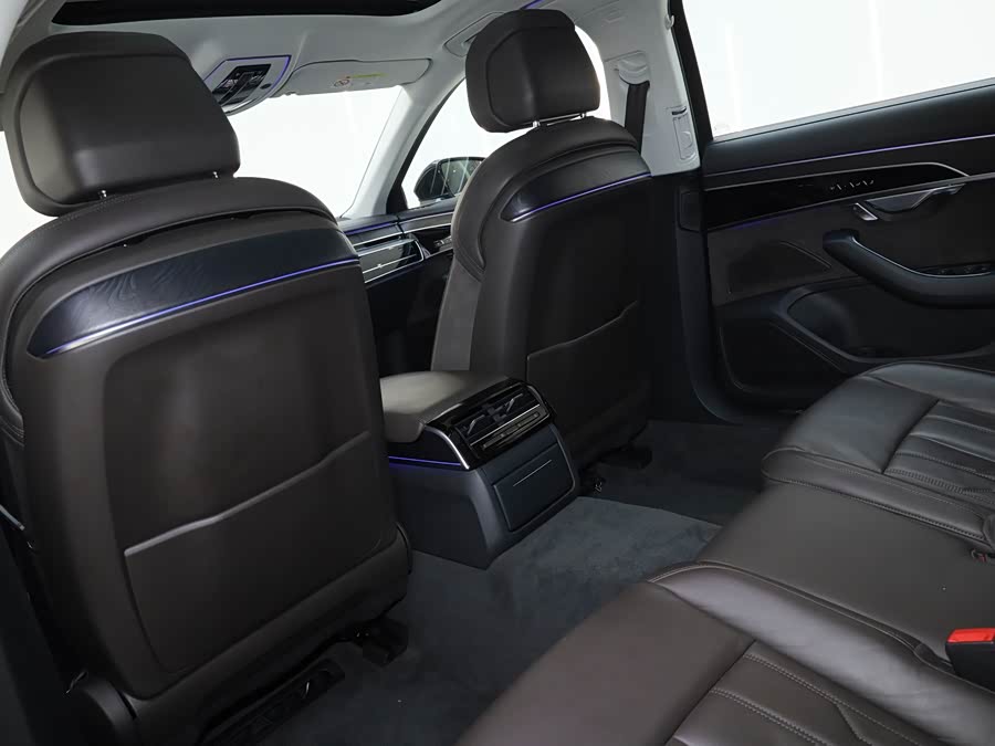 Audi A8 2019 image de voiture #27