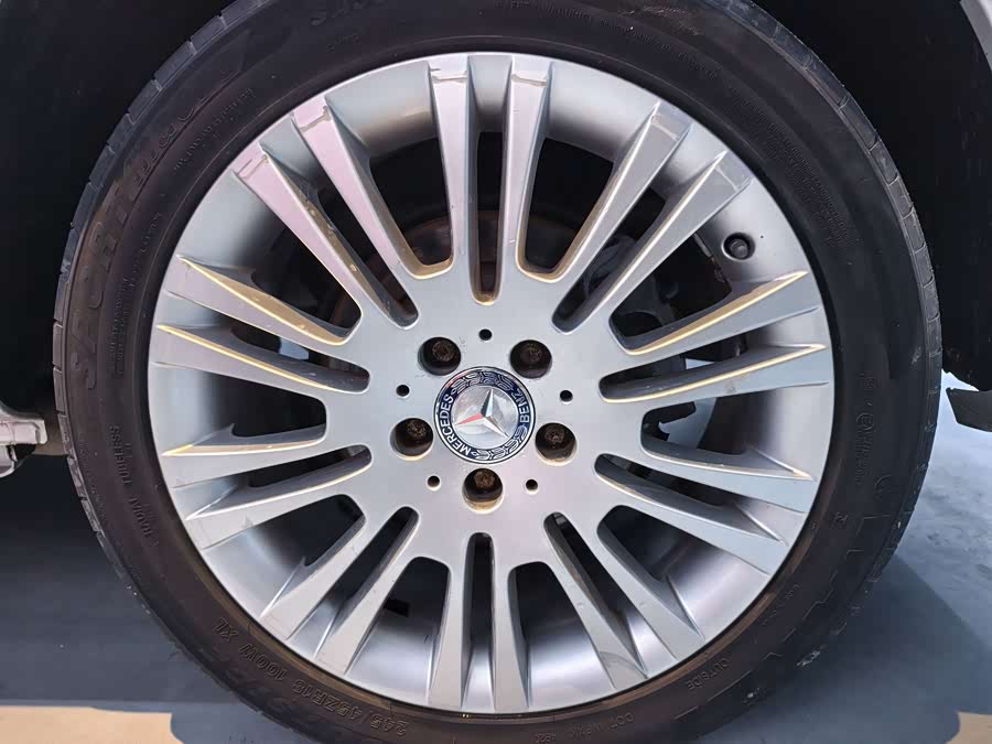 奔驰 唯雅诺 2013 汽车图片 #27