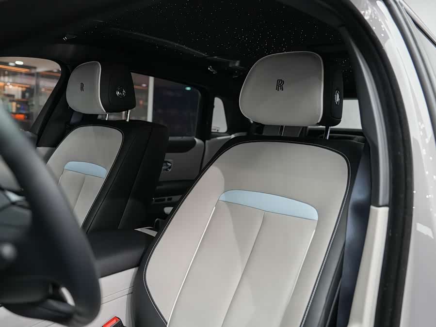 劳斯莱斯 古思特 2023 汽车图片 #27