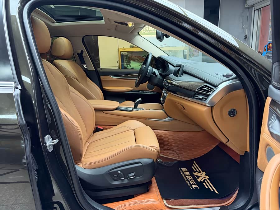 BMW X6 2016 car image #27