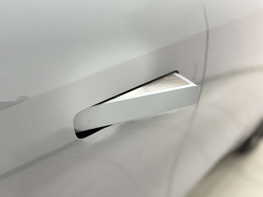 GEELY 2025 car image #27
