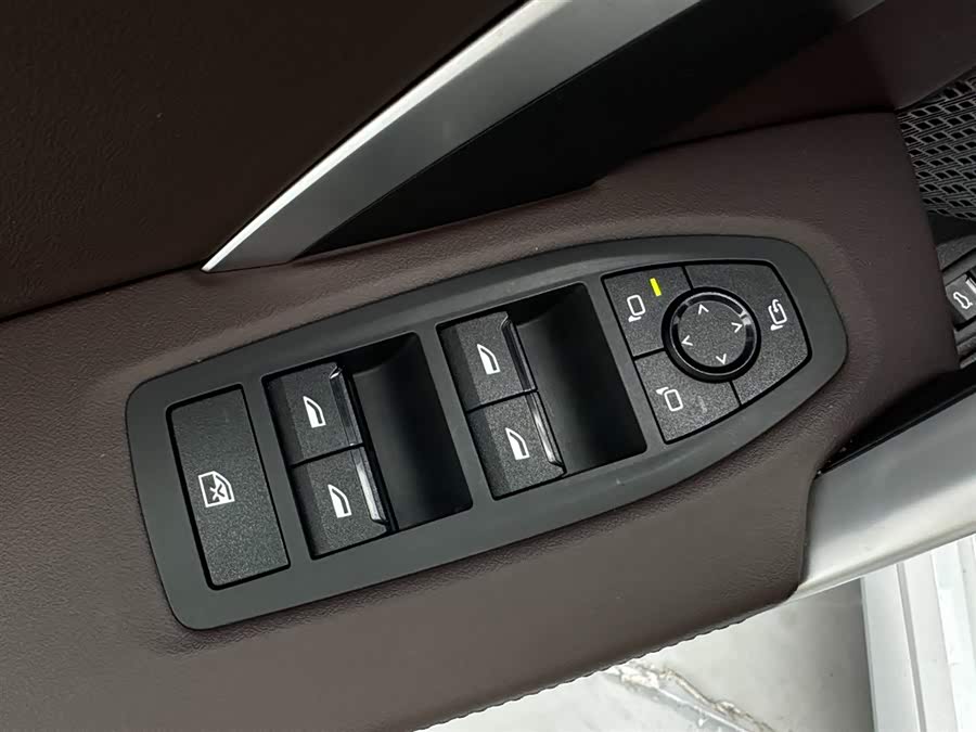 BMW iX1 2024 #27 BMW iX1 2024 imagem de carro #27