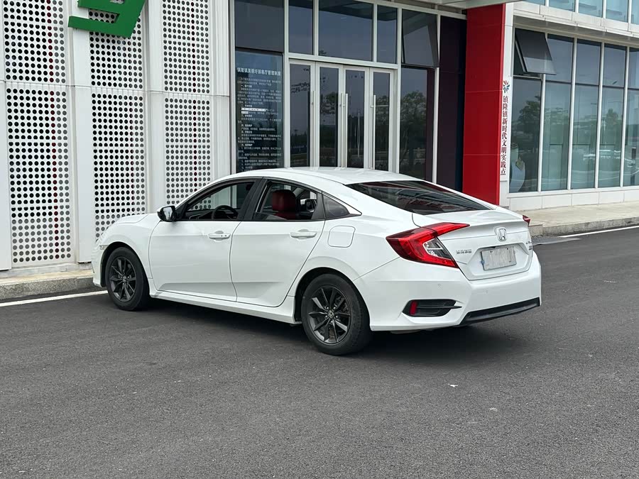 Honda Civic 2021 car image #27