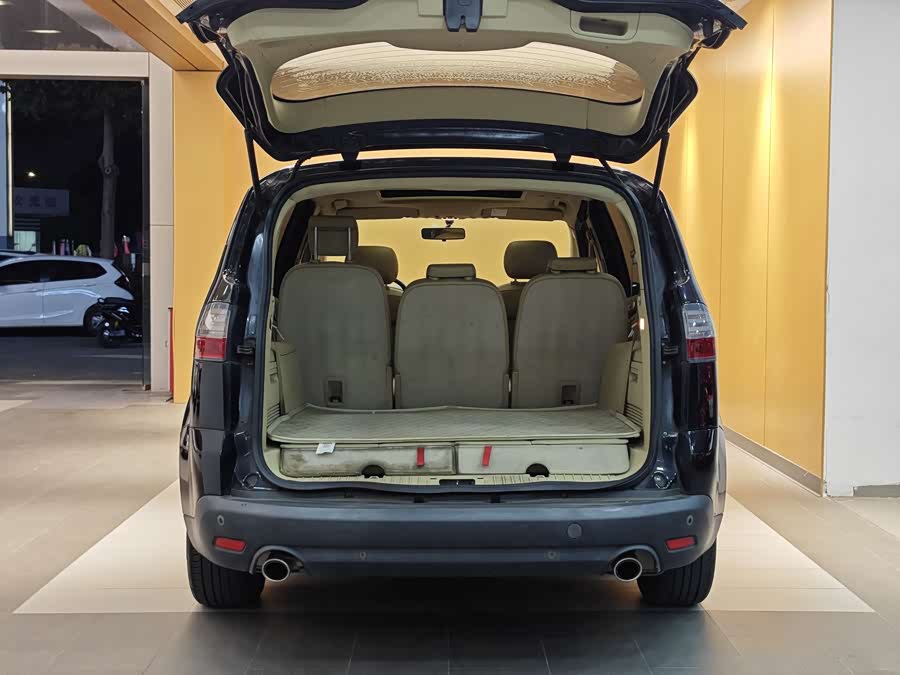 Ford S-MAX 2012 #27 Ford S-MAX 2012 car image #27