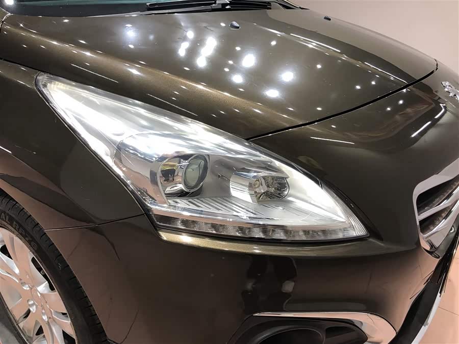 Peugeot 3008 2015 صورة سيارة #27