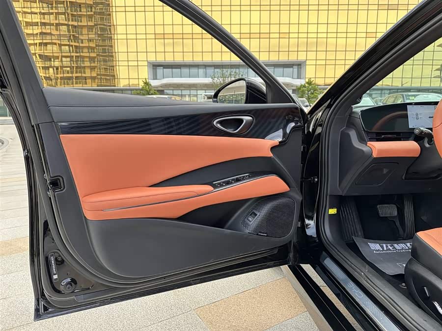 BYD Seal 2024 изображение автомобиля #27