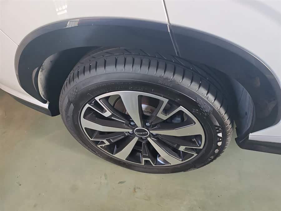 Roewe D5X DMH 2024 car image #27