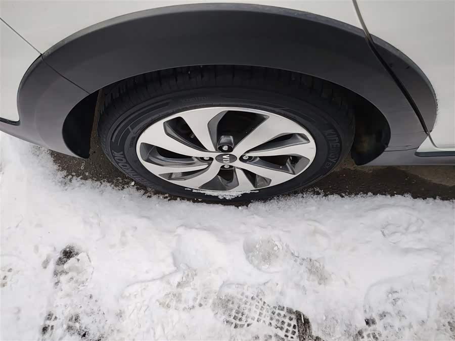 Kia Rio Cross 2017 صورة سيارة #27