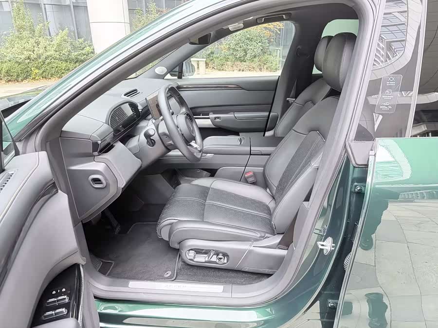 Zeekr 7X 2024 #27 Zeekr 7X 2024 car image #27