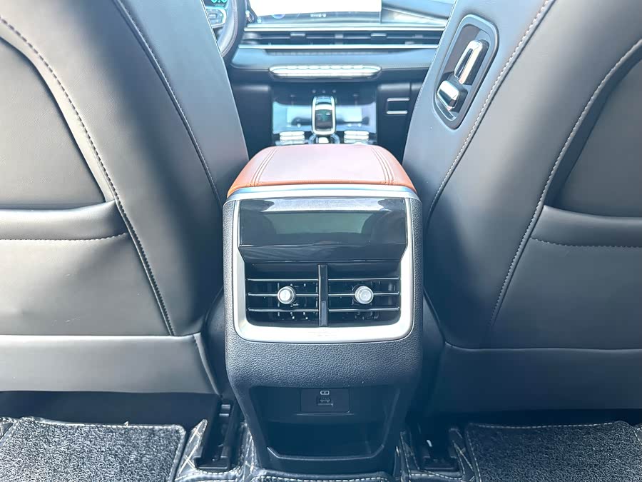Chery Tiggo 8 Plus 2022 image de voiture #27