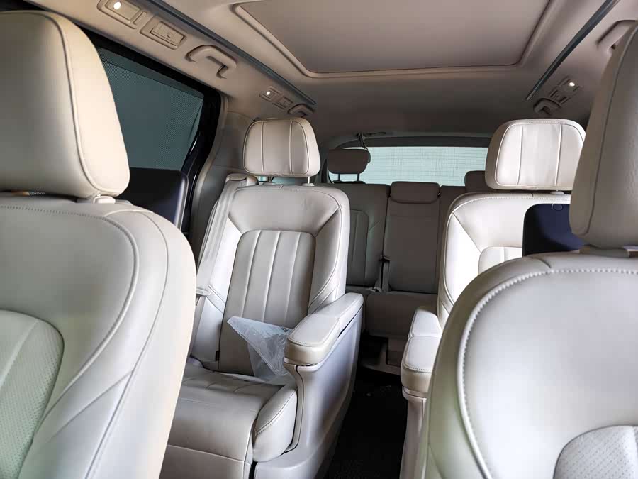 GAC Trumpchi M8 2018 car image #27