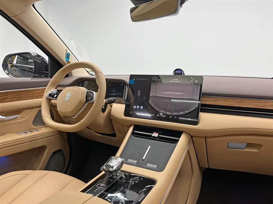2025 car image #27