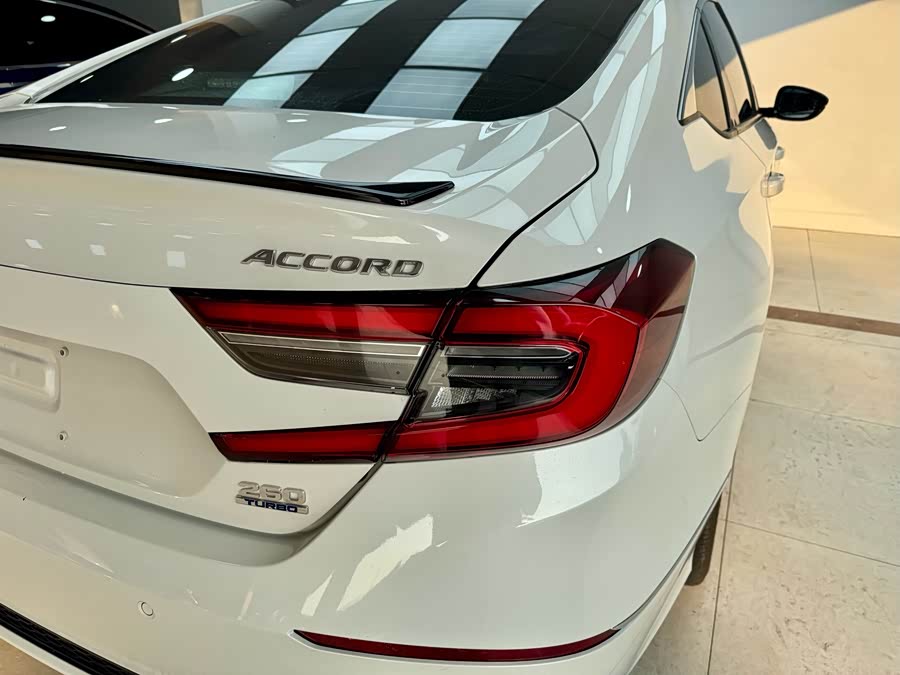 Honda Accord 2022 #27 Honda Accord 2022 car image #27