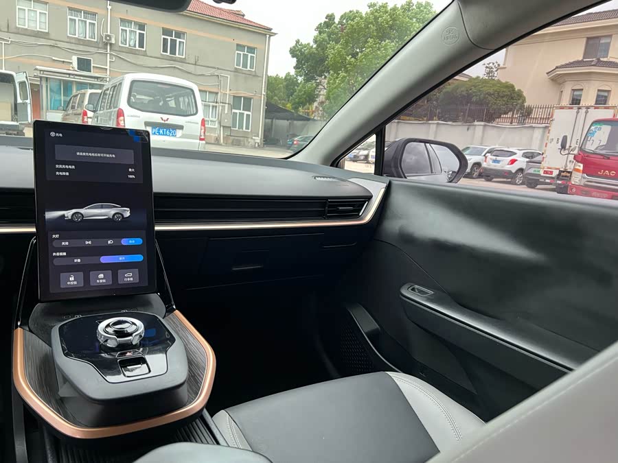 Toyota bZ3 2023 immagine di auto #27