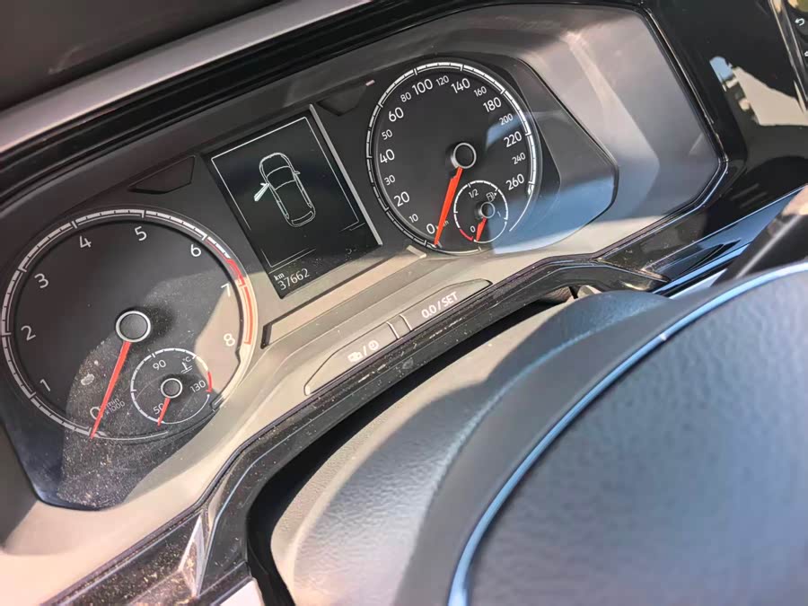 Volkswagen Polo 2020 car image #27
