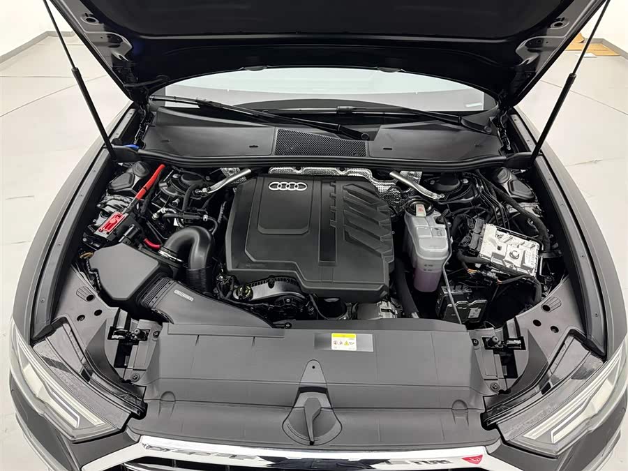 Audi A6L 2024 car image #27