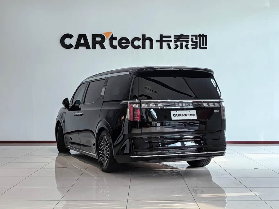 极氪 极氪009 2024 汽车图片 #27