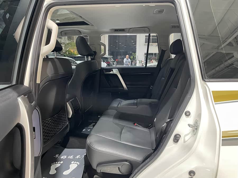 Toyota Land Cruiser Prado 2020 #27 Toyota Land Cruiser Prado 2020 car image #27