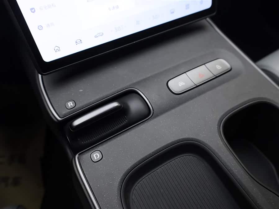 NIO ET5 2024 car image #27