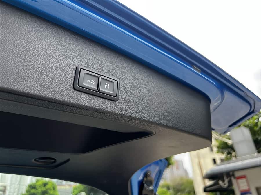 Audi Q2L 2023 #27 Audi Q2L 2023 car image #27