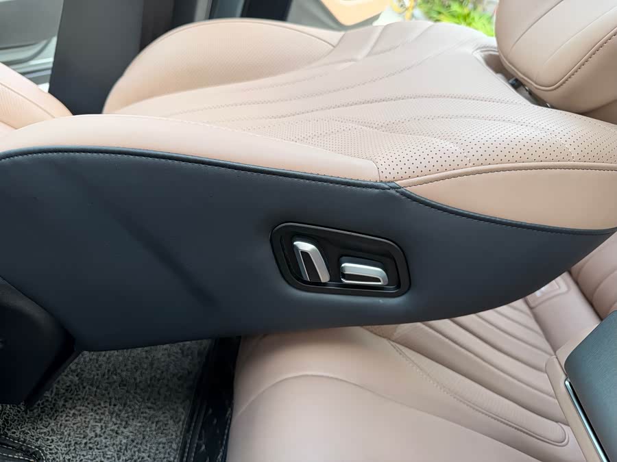 Chery Tiggo8L 2024 immagine di auto #27