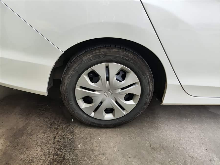 Honda Greiz 2018 car image #27