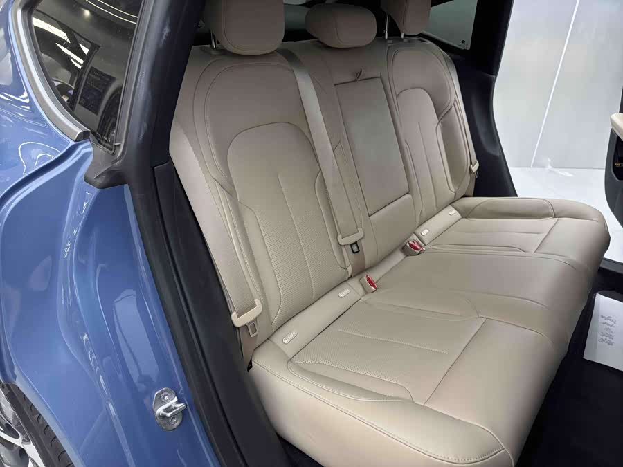 NIO ET5 2022 car image #27